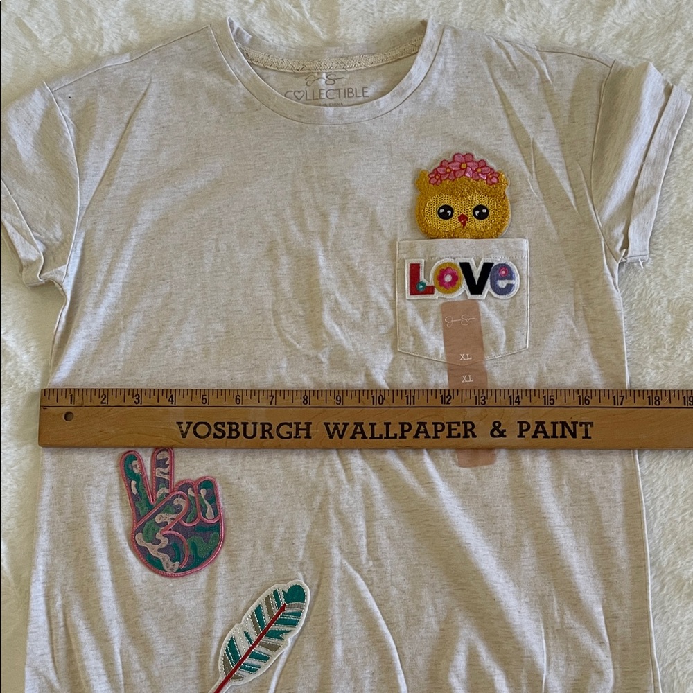 Jessica Simpson Beige Graphic Tee with Colorful Patches Tween SZ XL - Picture 6 of 7
